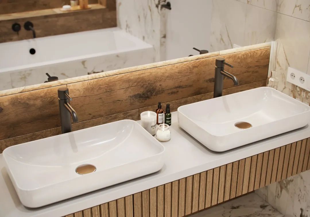 85㎡现代轻奢三居室设计丨Alexander Bocharov-41