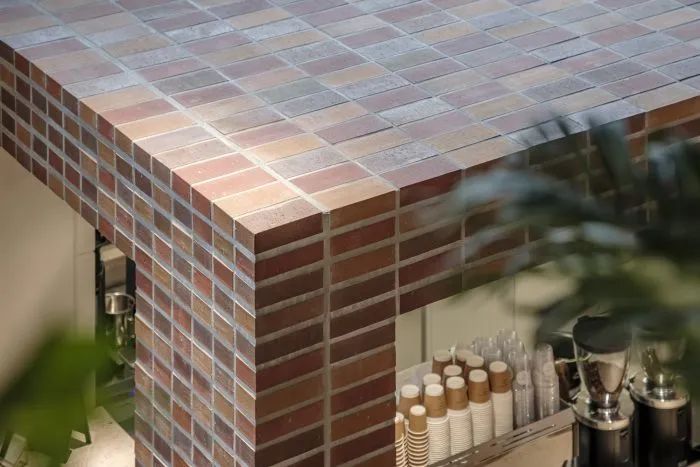 日本前桥新金银行总部改造丨HAGISO,twism design studio-29