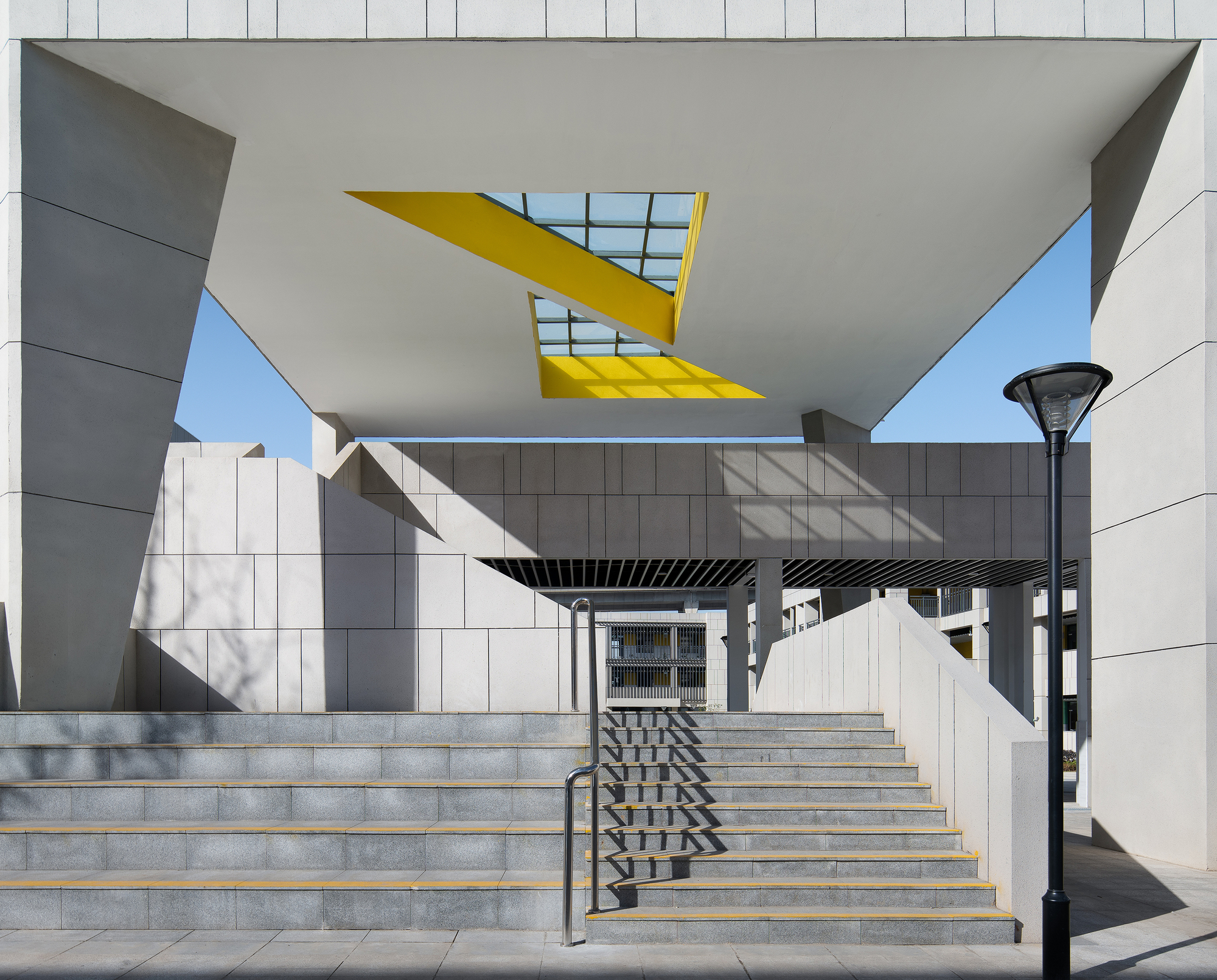 Nanjing Qixia Mountain Shibuqiao Central School / Nanjing Bangjian Urban Architectural Group-42