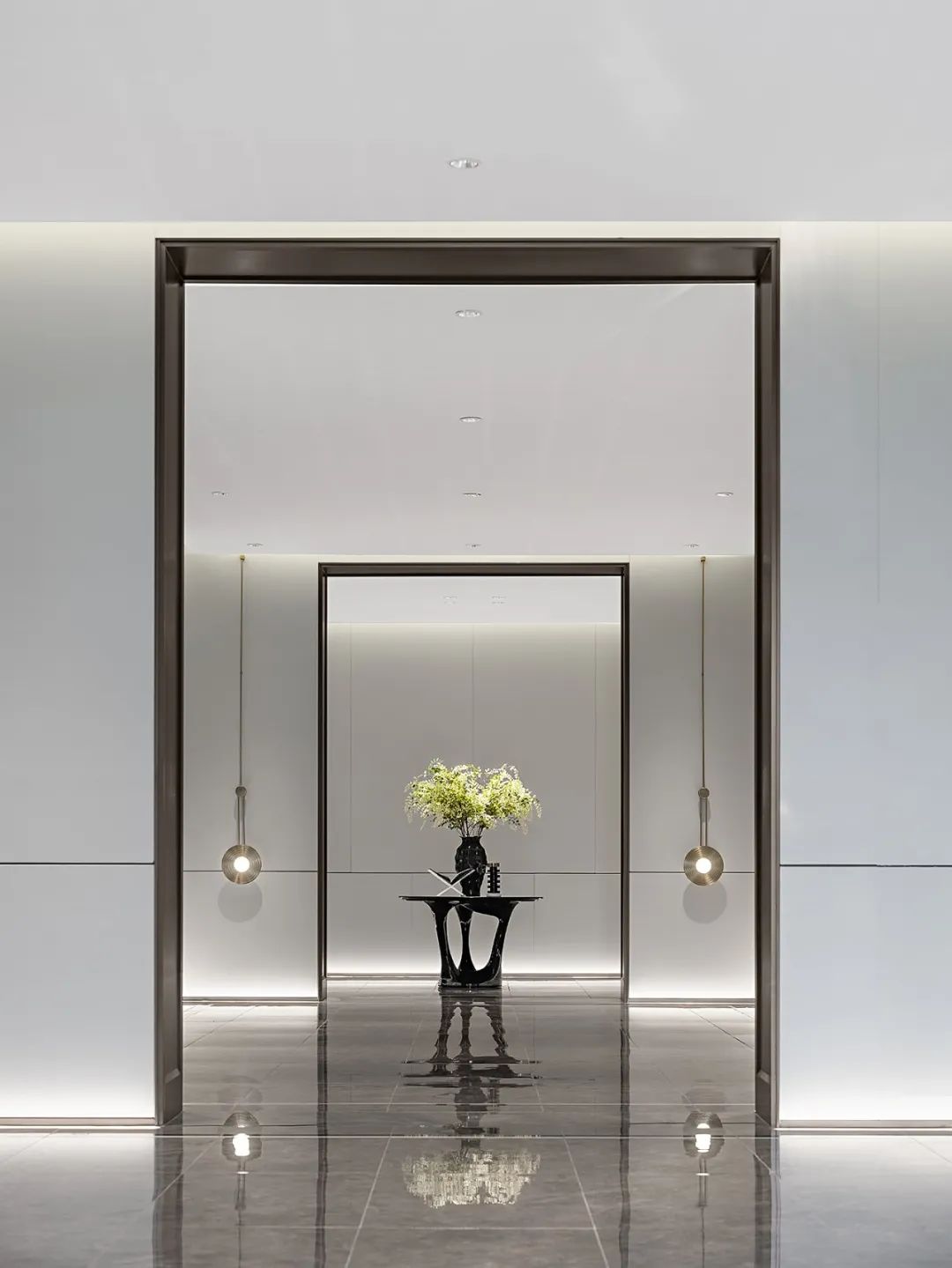 天津中梁·长风雅著售楼处 | 蝶舞花间的灵动空间-7