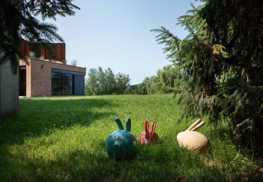 MRIIA 之家
注:由于MRIIA不是常见词汇,不清楚其确切含义,这里按照原文保留其形式进行翻译 丨乌克兰基辅丨MAKHNO Studio和Illia Tovstonog-169