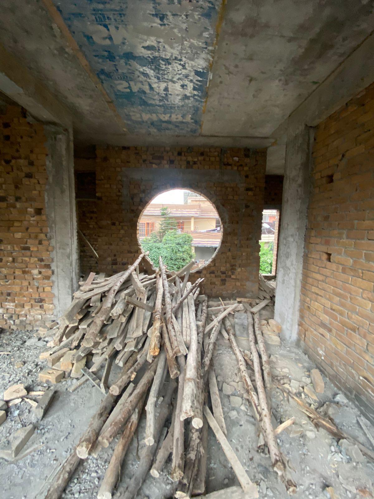 Split House Residence | Freelance Project-17