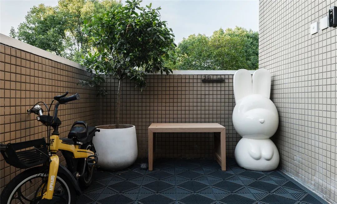 上海万科燕南园 251m²极简叠墅,功能引领形式,打造自我修养空间-5