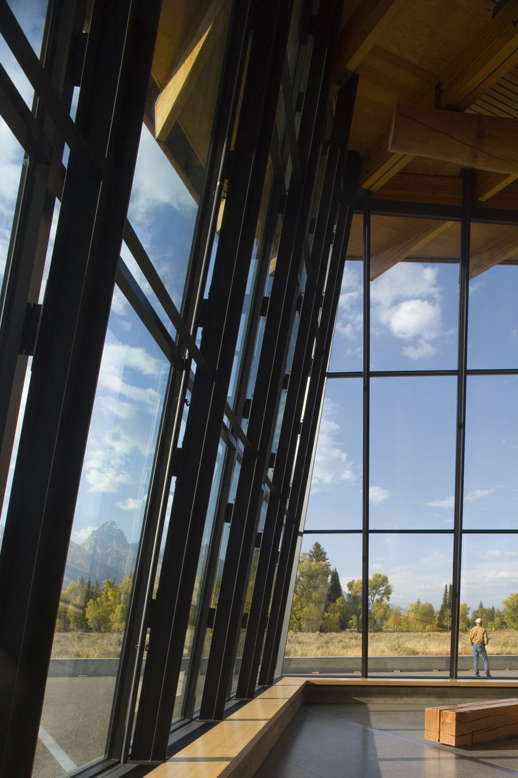 CRAIG THOMAS DISCOVERY AND VISITOR CENTER | BOHLIN CYWINSKI JACKSON - ARCH2O-8