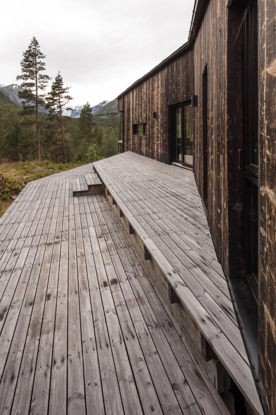 挪威 Jostedalen 冰川旁的生态小屋-22