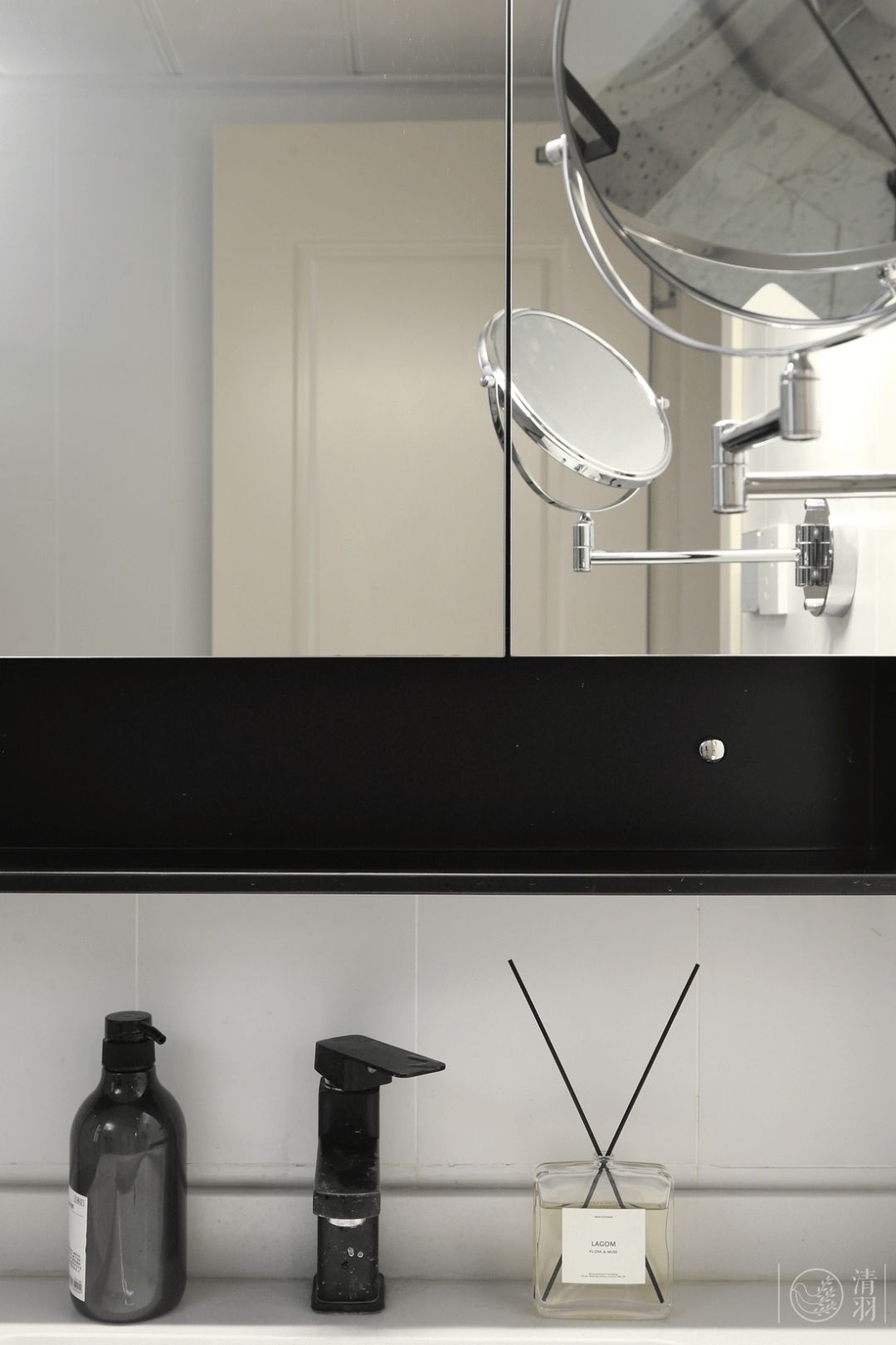 小户型大收纳，音乐游戏爱好者的时尚空间-50