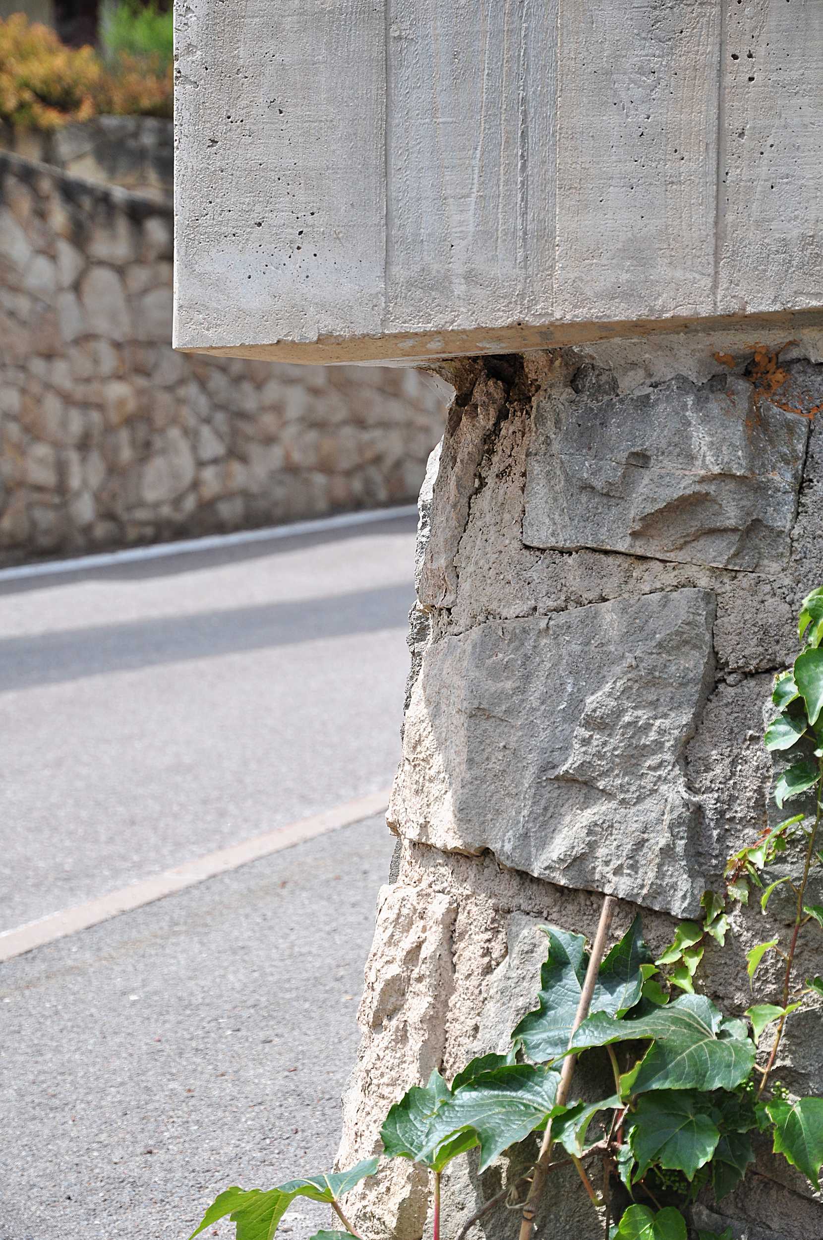 混凝土与绿植的创意结合,打造城市中的生态景观-9