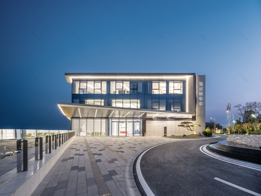 推广:银盛泰中心 / 腾远设计-50