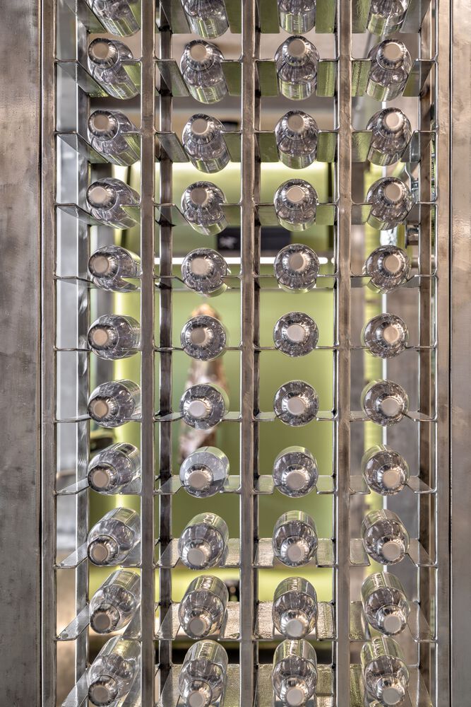 乌克兰 PULSE 运动品牌服饰店丨不详-29