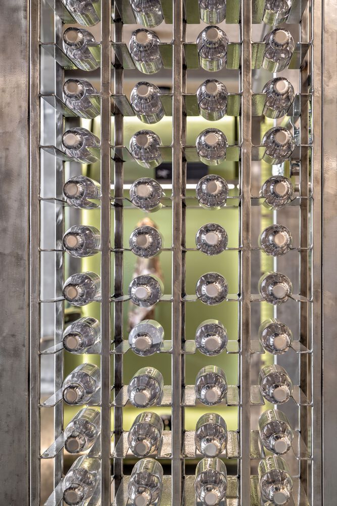 乌克兰 PULSE 运动品牌服饰店丨不详-29