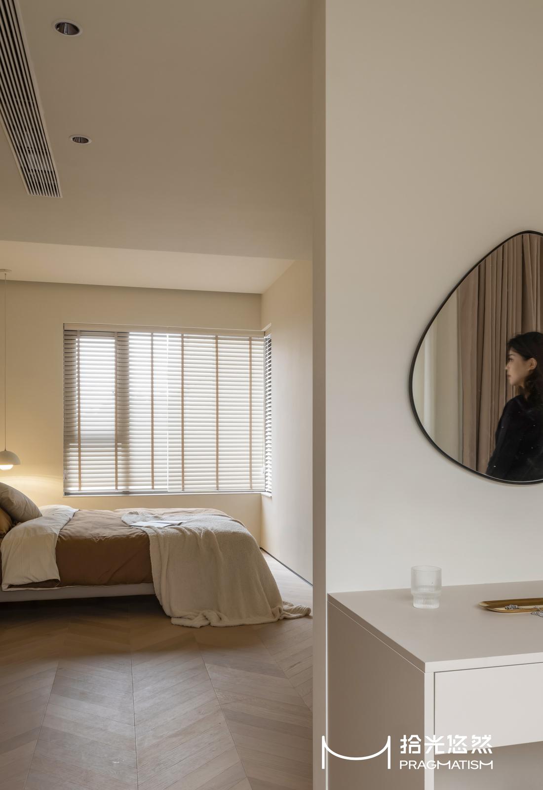 年轻夫妻的舒适大平层-72