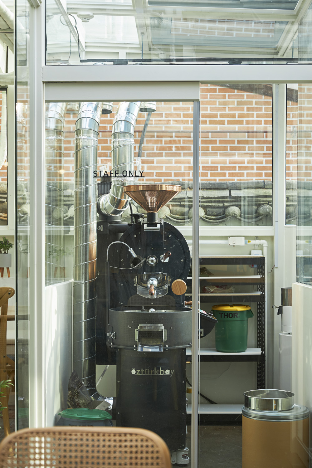 韩屋风格 18 坪咖啡厅室内设计案例解析-25