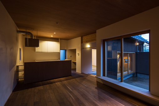 淀川堤防下の中庭式曲り屋丨日本大阪丨究建築研究室,名城大学柳沢研究室,エス・キューブ・アソシエイツ-15