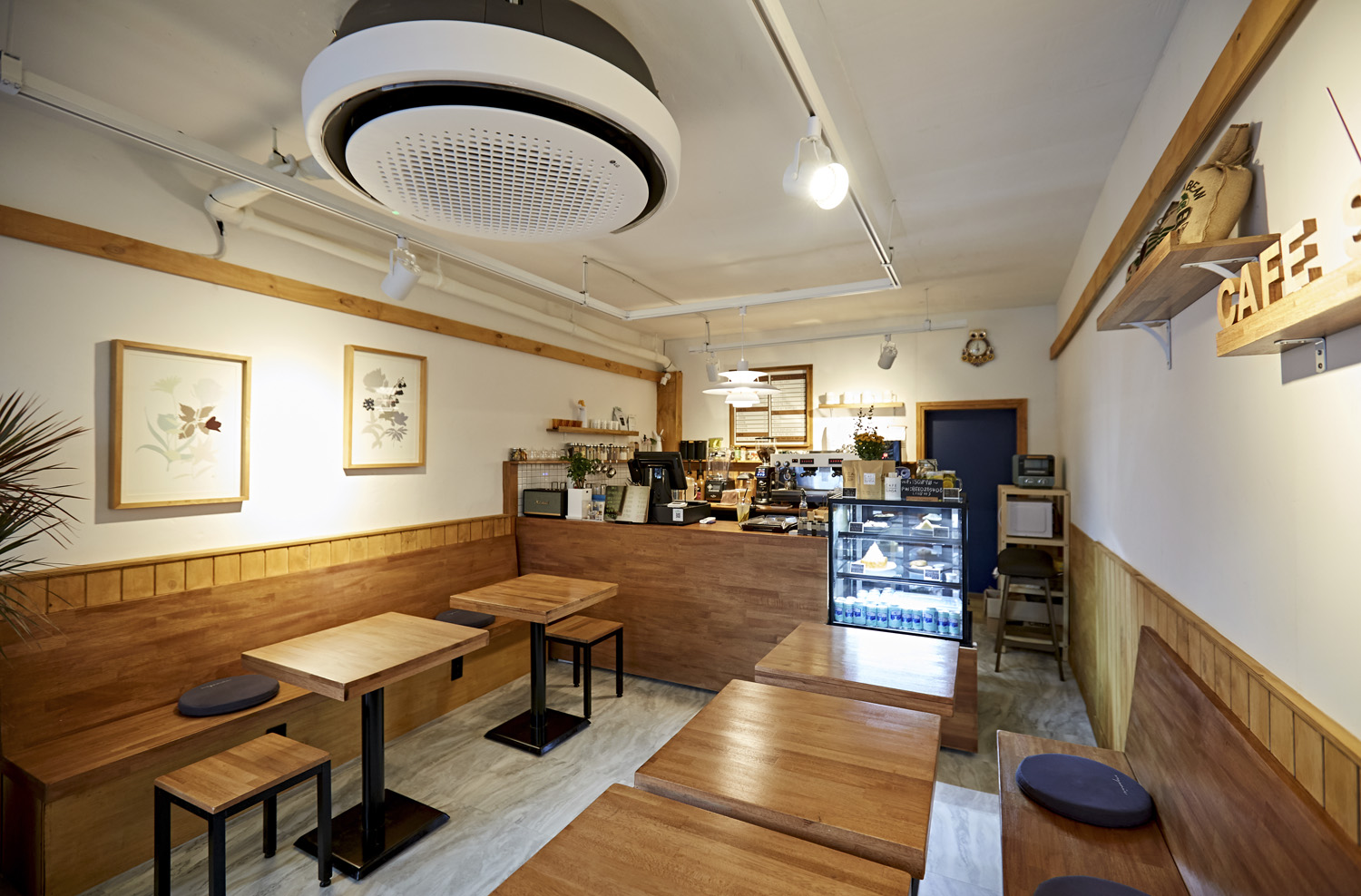 简约风 8 坪咖啡厅，设计亮点一语中的-4