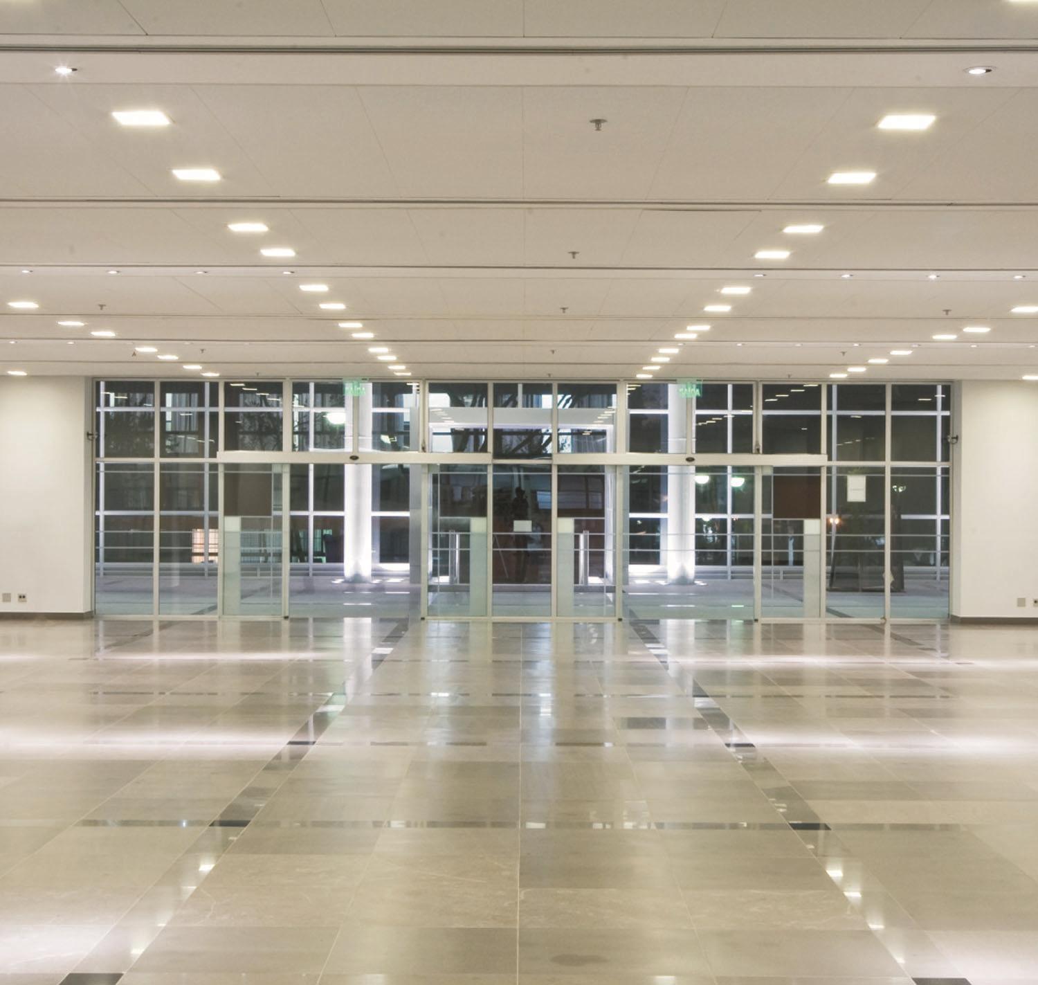 巴西 PUC·RS 大学图书馆 · 创新与传统的完美结合-8