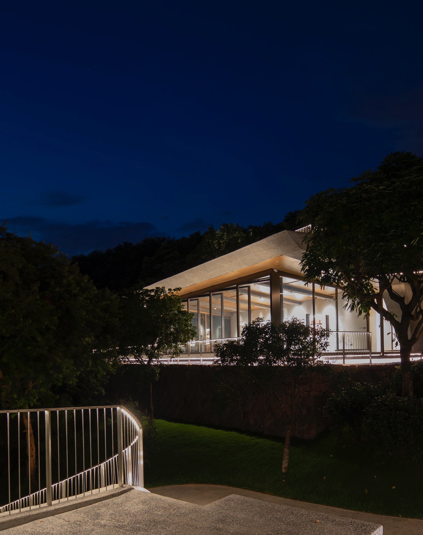 广州“黄埔红”岭头红茶创意园茶韵驿站丨中国广州丨华南理工大学历史环境保护更新研究所等-12