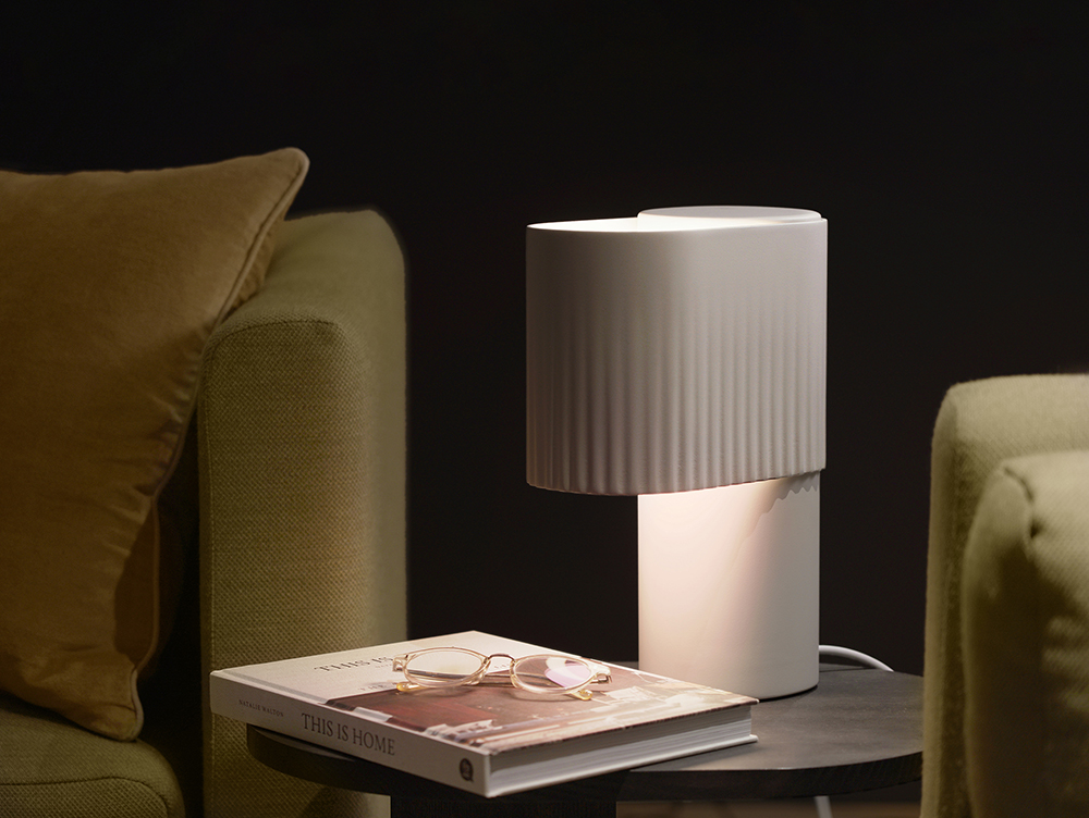 戏剧帷幕灵感灯具——Gantri Encore Table Lamp-4