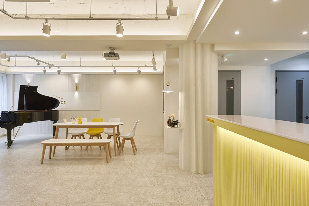现代钢琴音乐学院 | 简洁而高雅的 46 平音乐空间-2