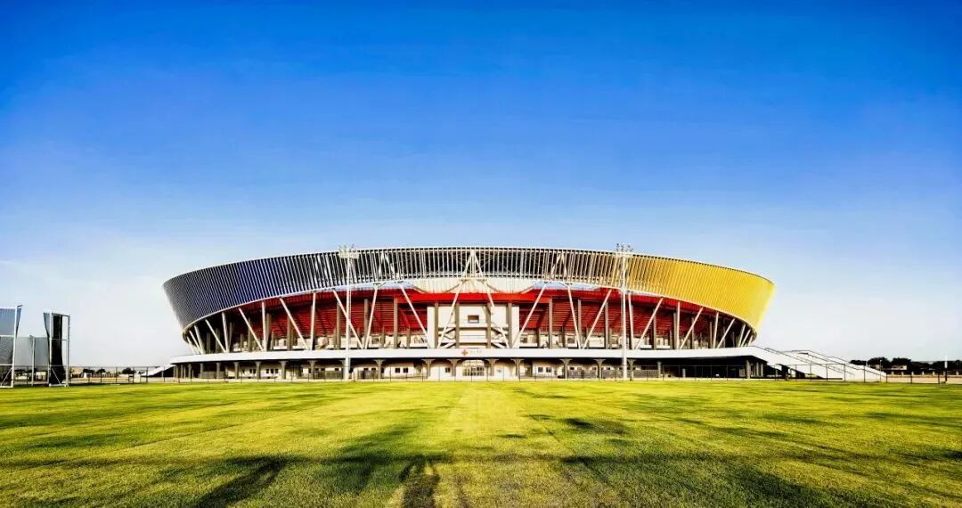 中乍合作里程碑之作|华建集团上海院原创设计的援乍得恩贾梅纳体育场正式移交-9