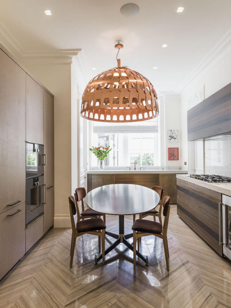 沙利尼·米斯拉有限公司-13