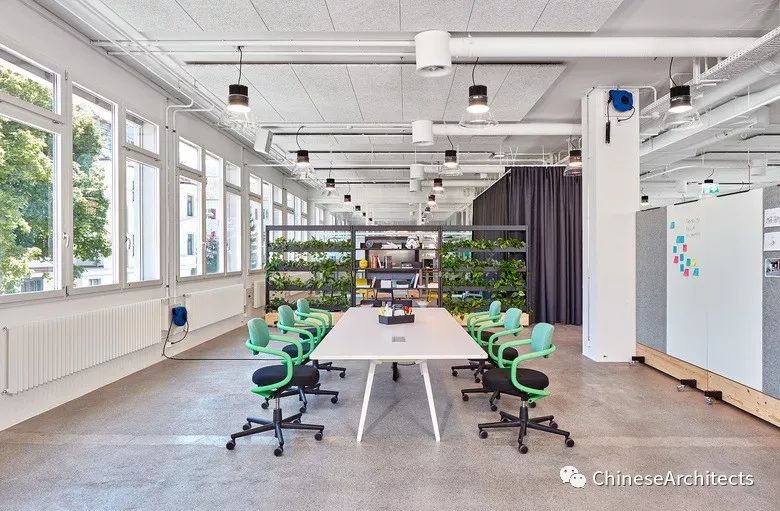 苏黎世 PwC 体验中心——灵活开放的空间设计-13