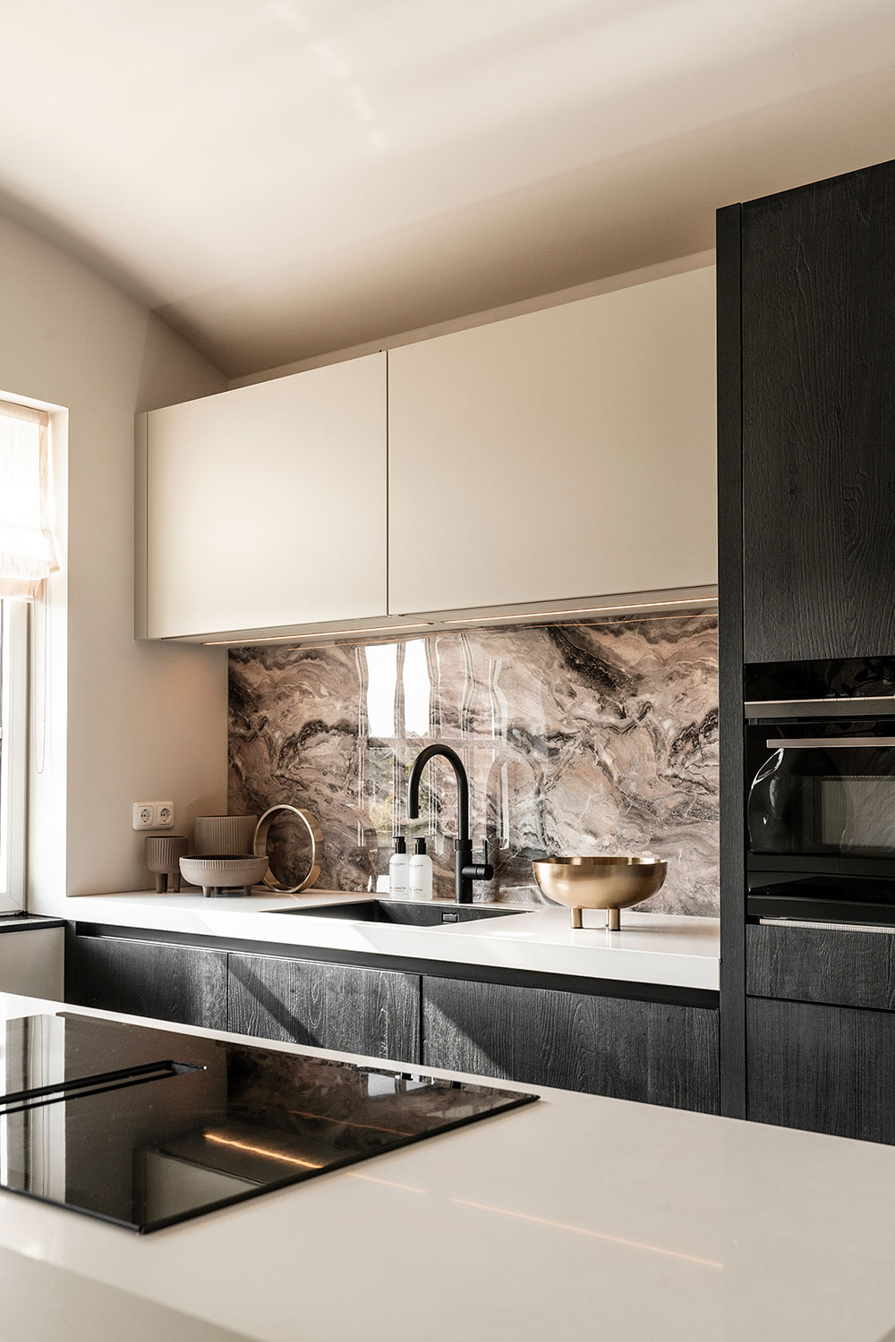 荷兰监狱变废为宝，时尚顶层公寓成设计佳作-19