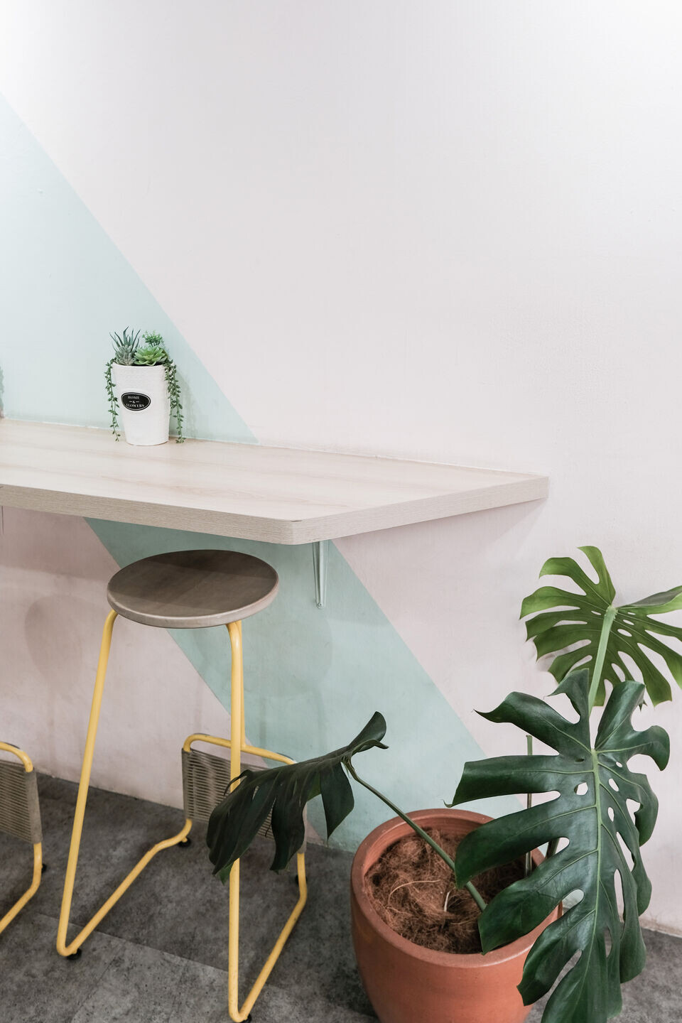 色彩斑斓的印尼 Boba Zilla 咖啡馆-11