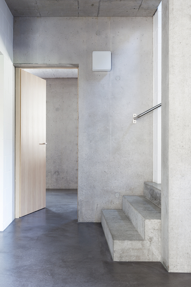 瑞士莱茵河畔的“城市空隙”建筑-26