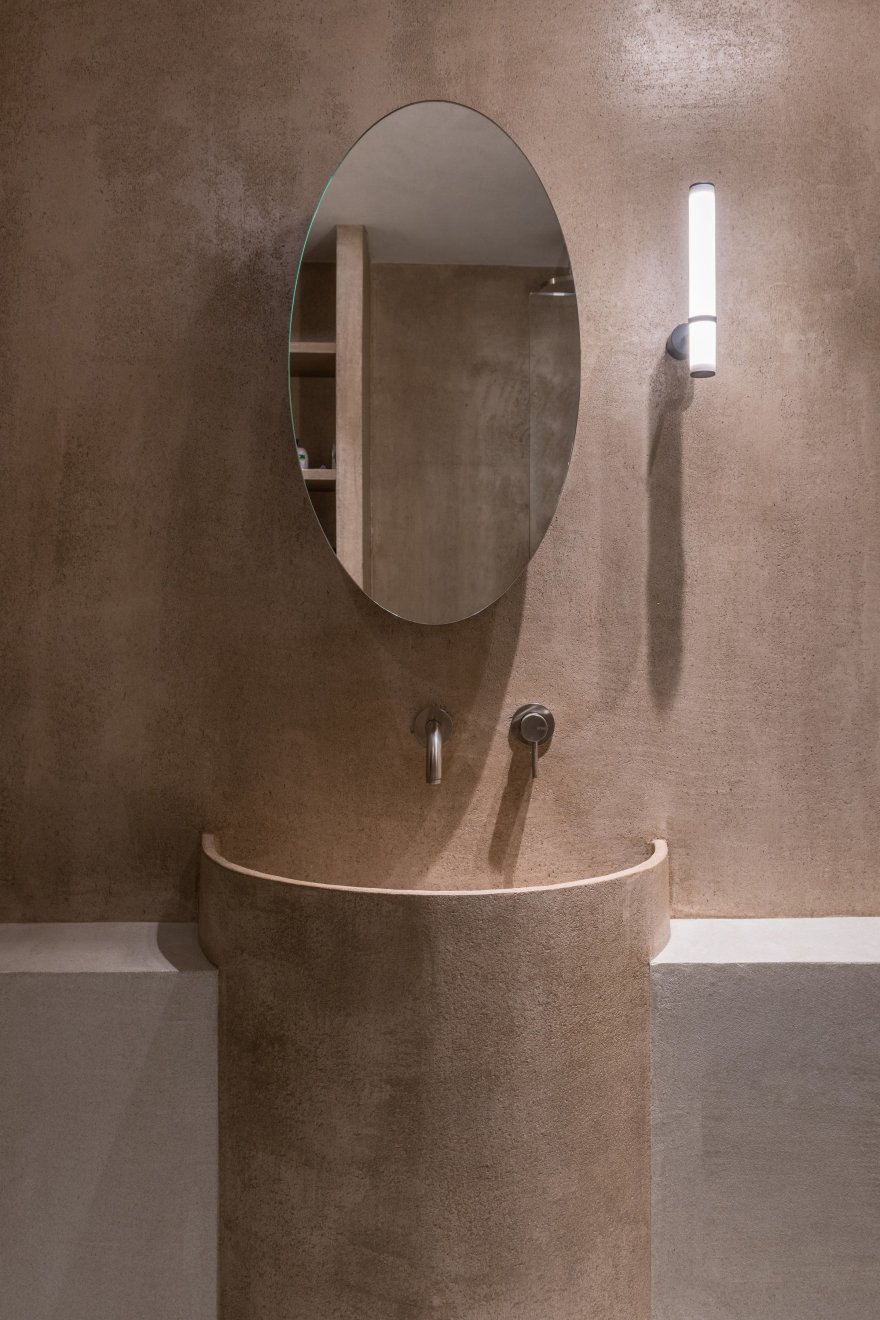 泥土色调住宅丨希腊丨Normless Architecture Studio-14