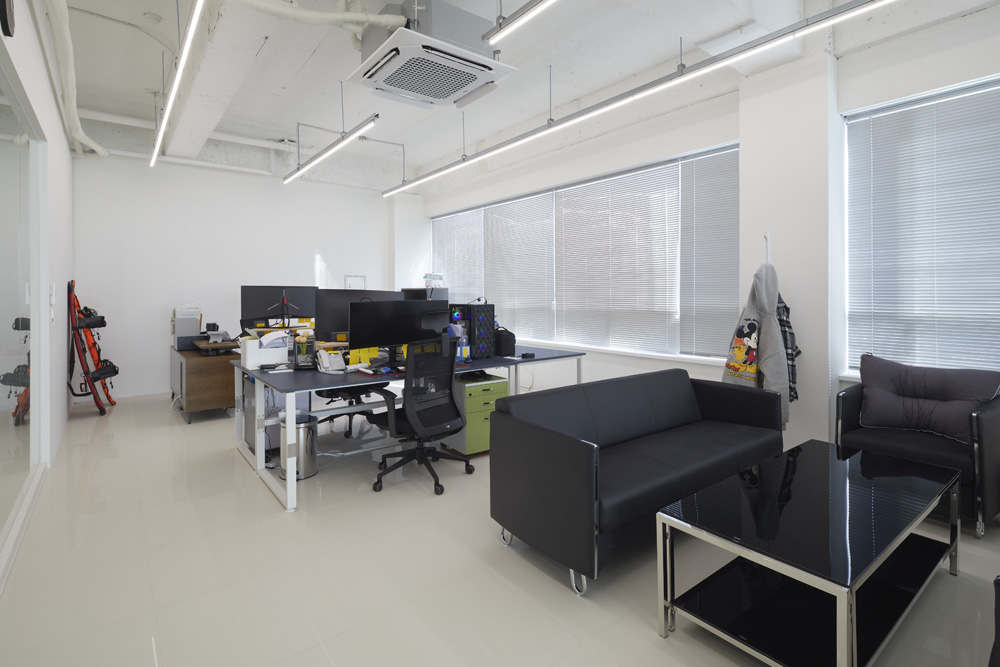75 平极简办公空间 | 成本低至 500 元/平-11