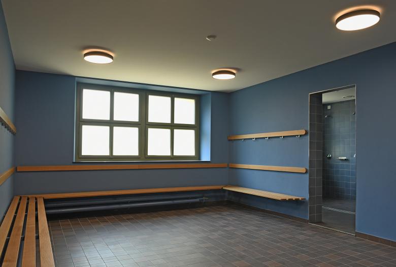 林德北体育馆改造丨瑞士丨häberli heinzer steiger architekten-12