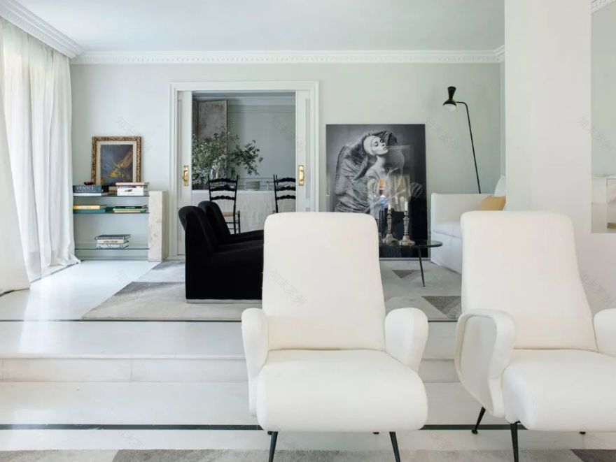 马德里现代住宅 | 黑白永恒经典,东方山水意境-1