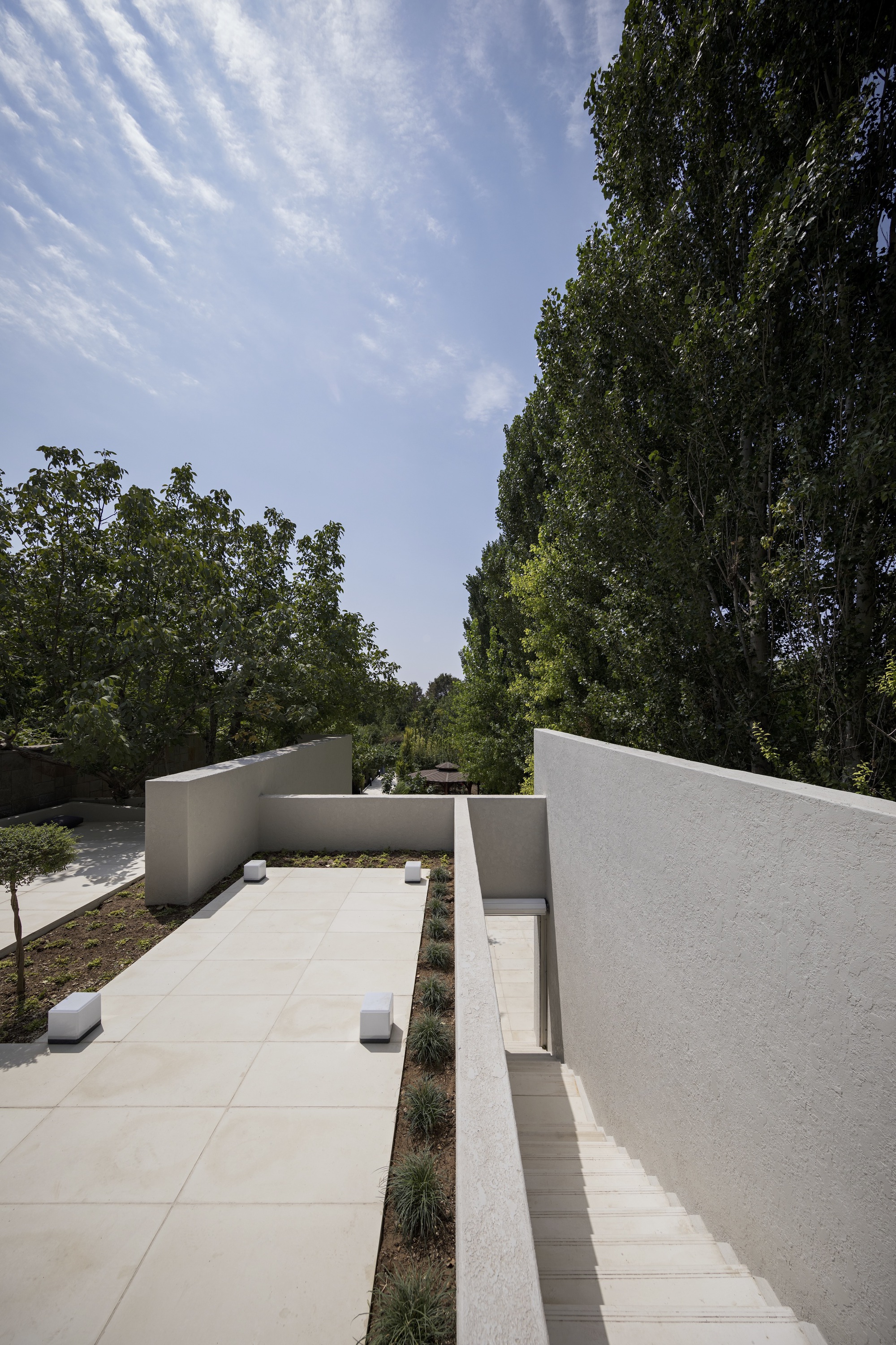 一所位于两个胡桃之间的房子丨伊朗丨KAV Architects-35