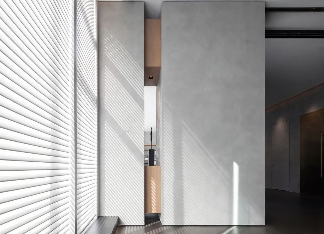 厦门 RAVA 旗舰店 | 现代简约美学空间-48