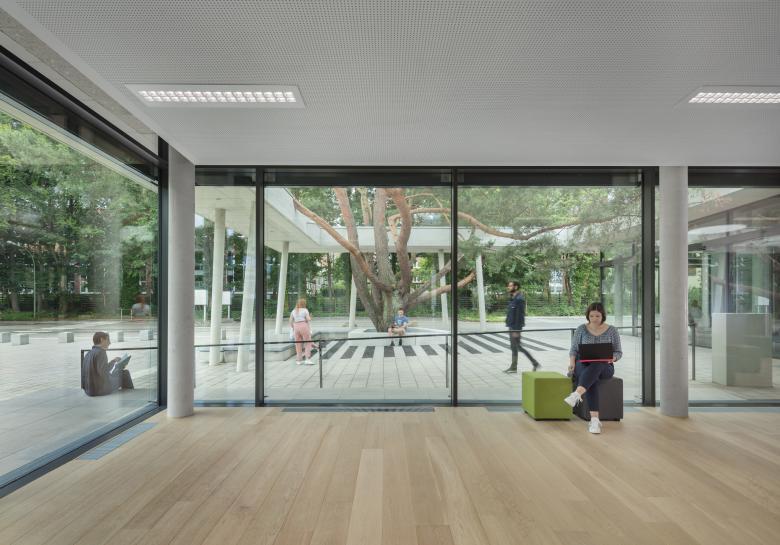 hammeskrause architekten丨Physik-Schullabor Light & Schools der Universität Hamburg丨德国-12