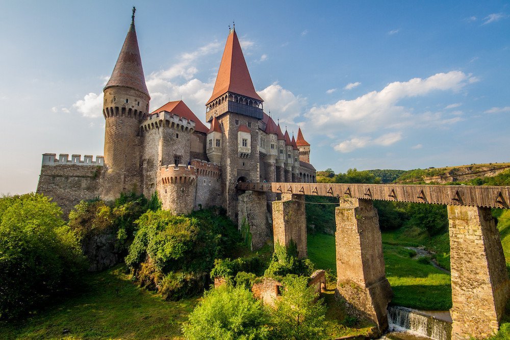 Welcome to Transylvania: 17 must-visit architectural wonders-0