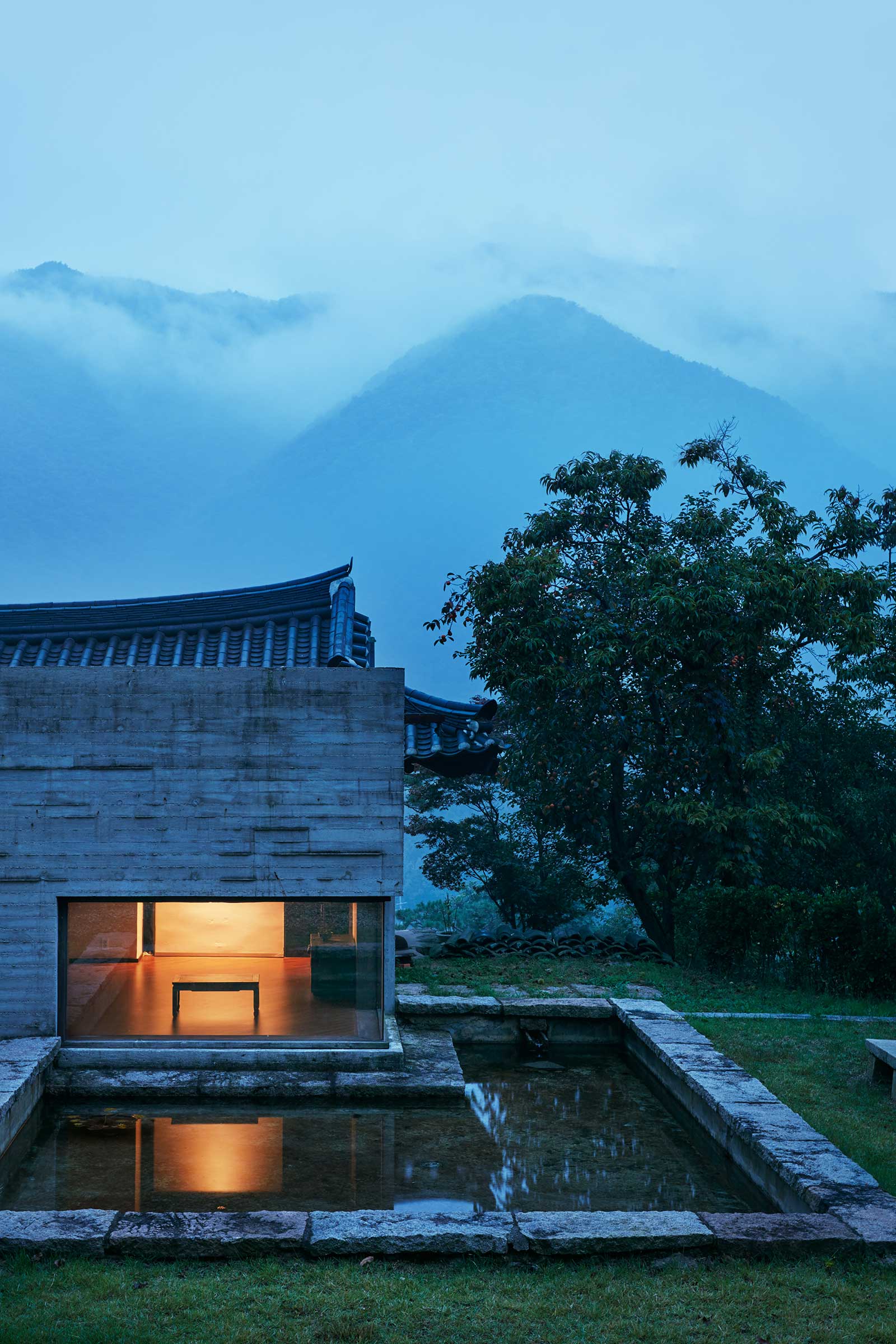 A Hanok Hotel in the Mountains — Design Anthology-2