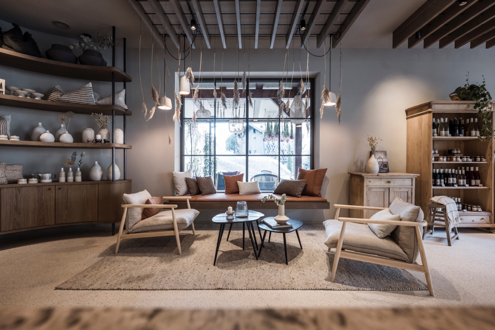 THE BARN酒店底层零售商店丨NOA-44