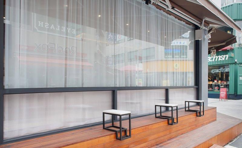 温馨舒适，30 坪咖啡厅的简约设计-13