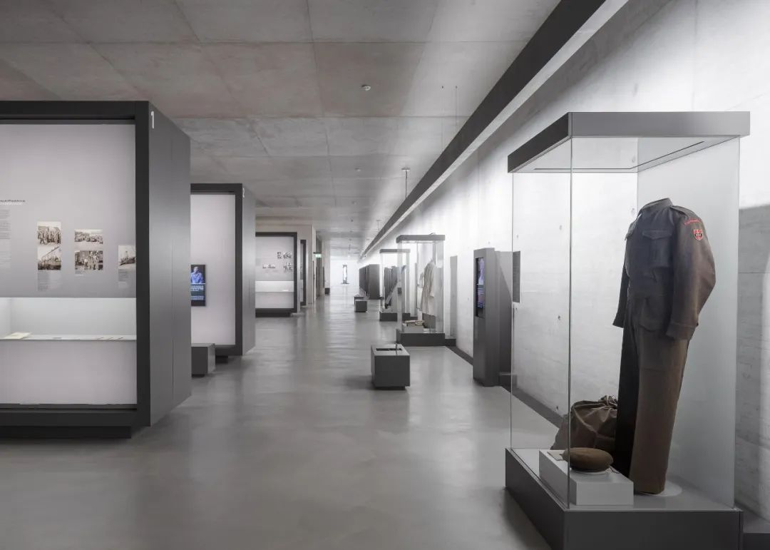 贝尔根-贝尔森纪念馆丨德国丨Ksp engel-23