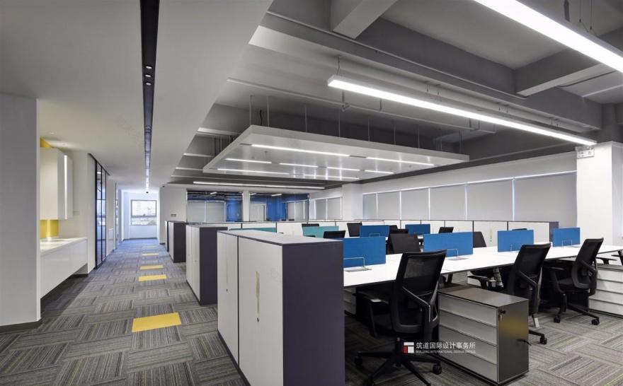 科技与人文共融的办公空间设计-2