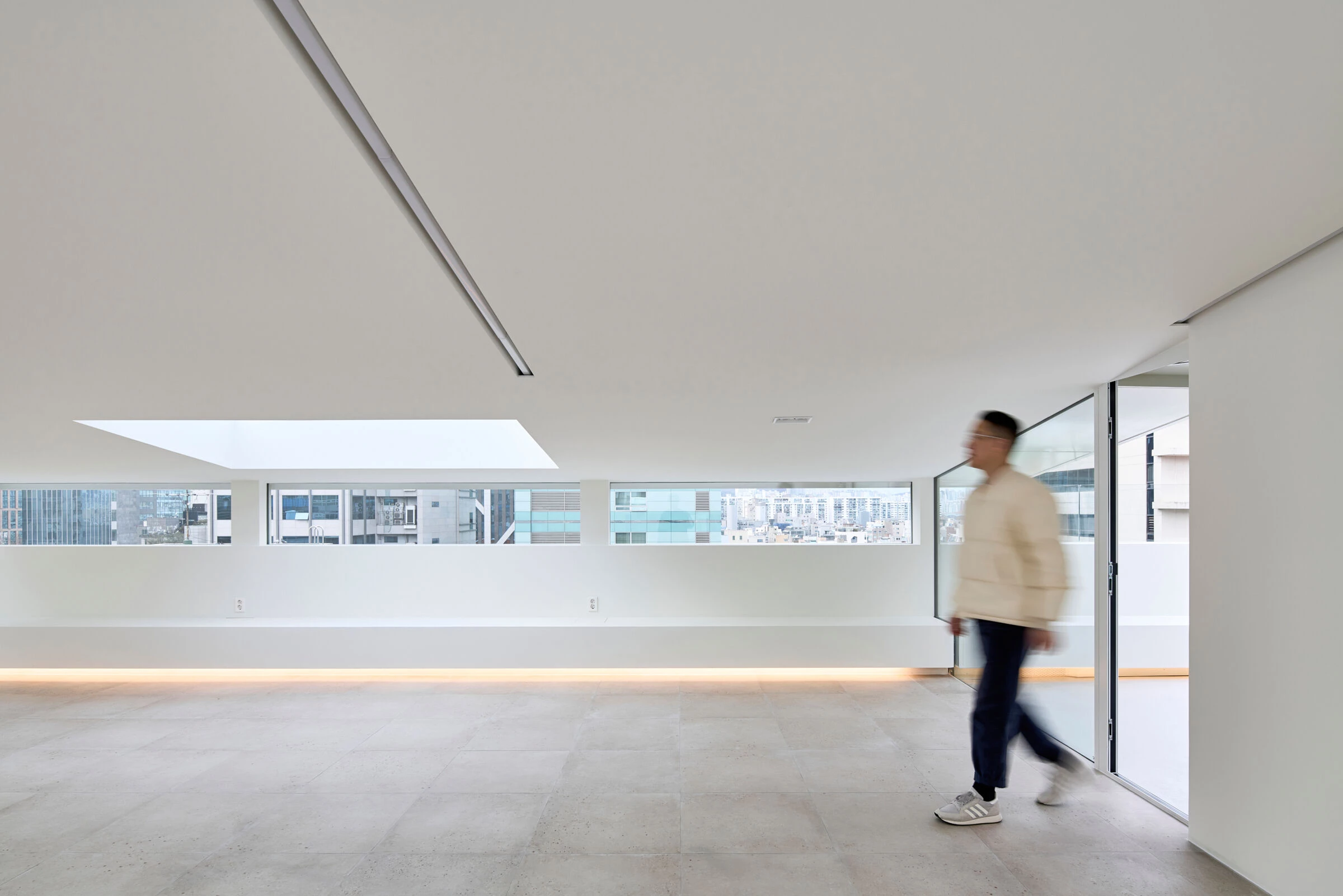 首尔 Nonhyeondong Rooftop 极简空间设计丨韩国首尔丨Space matter-16