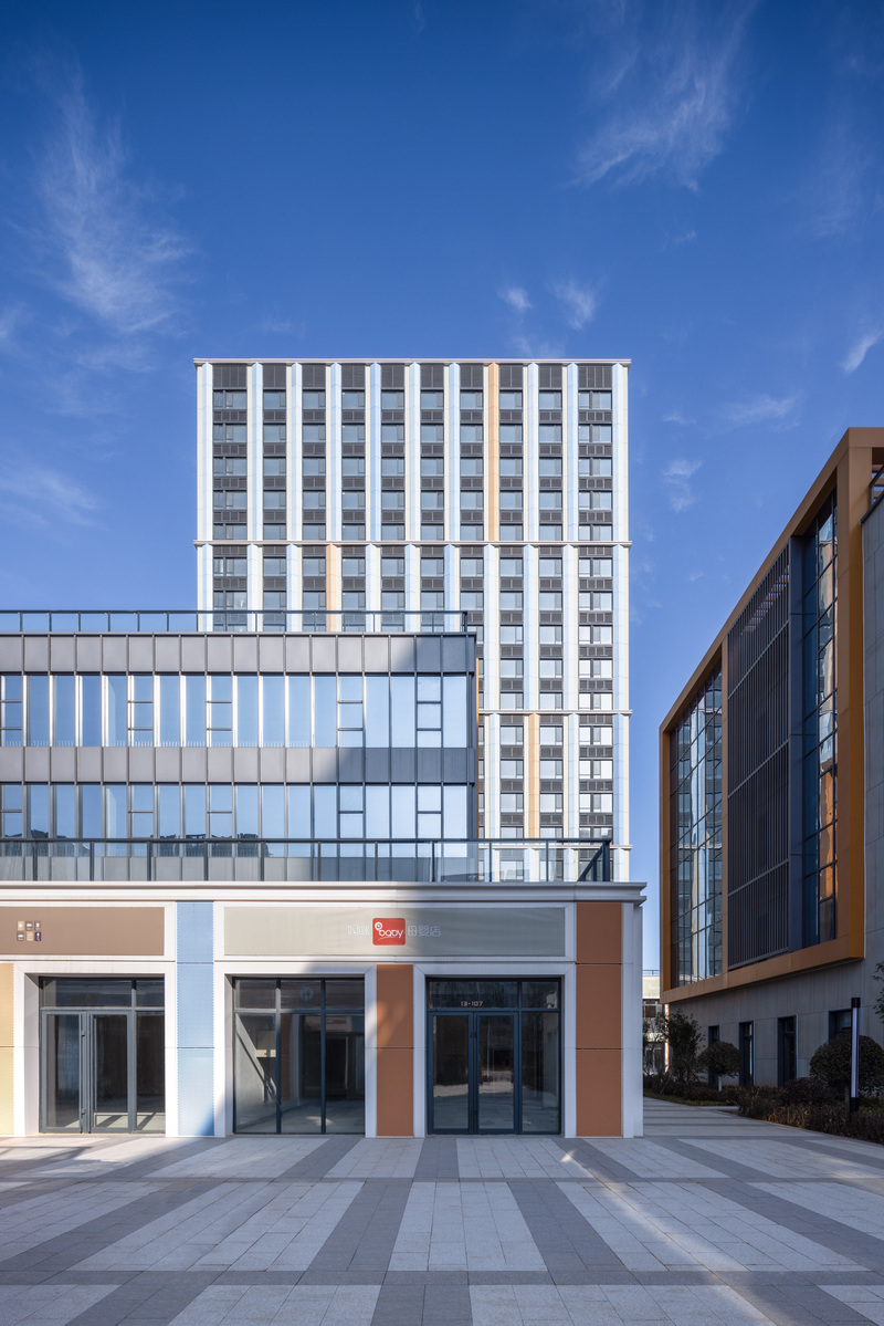 产业社区破局之路 · 智慧化,多元化,形象引领丨中国丨三益-121