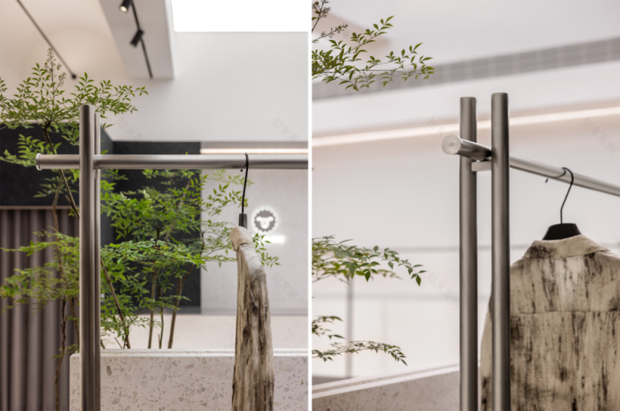 时空的几何叙事|DOLARIERIRetailStore-33