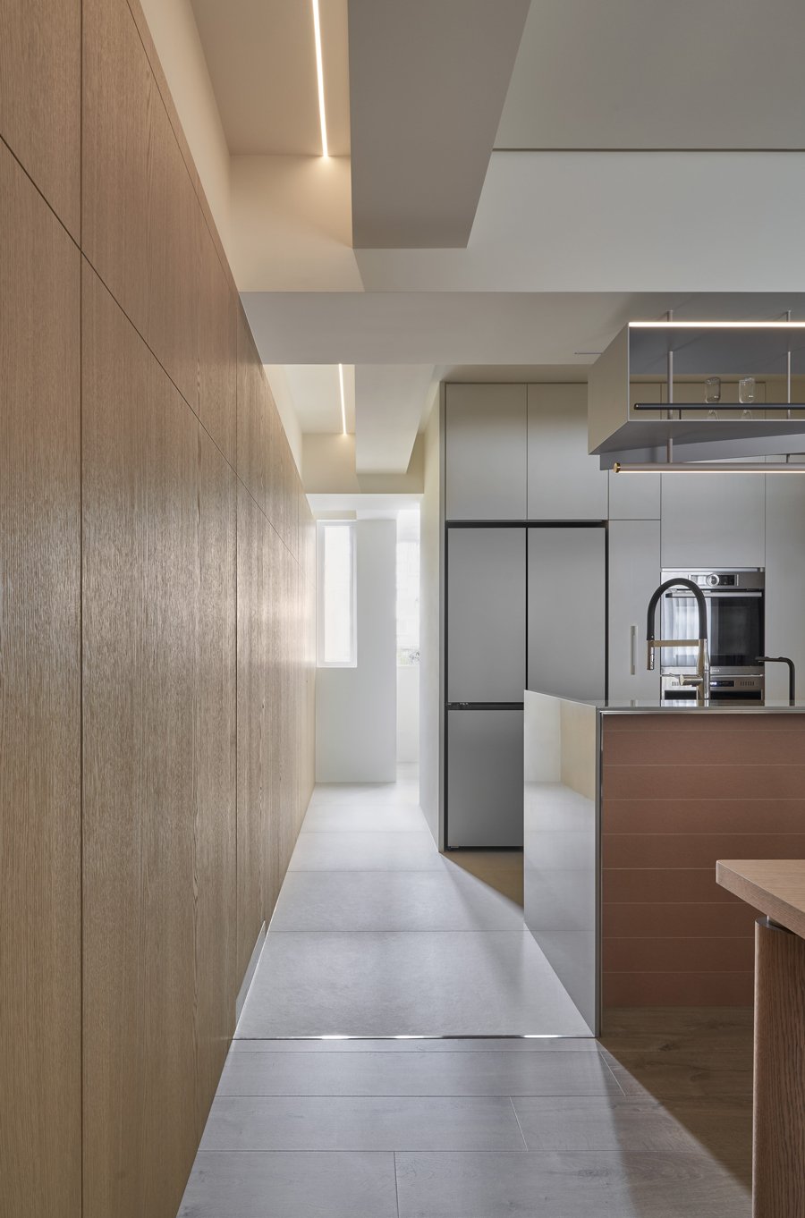 從「有靈魂的餐桌」開始滋養家的故事！用溫和時髦的磚紅色，描繪以餐廚空間為核心的起居光景 — Hey!Cheese-10