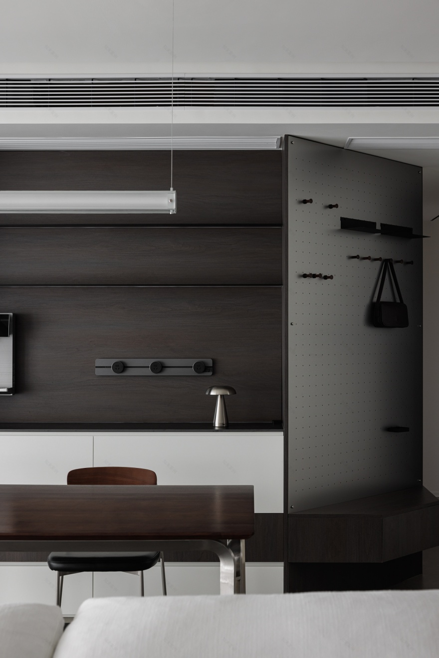 《谧径漫步》成都 137㎡现代极简设计丨中国成都丨宏福樘设计-15