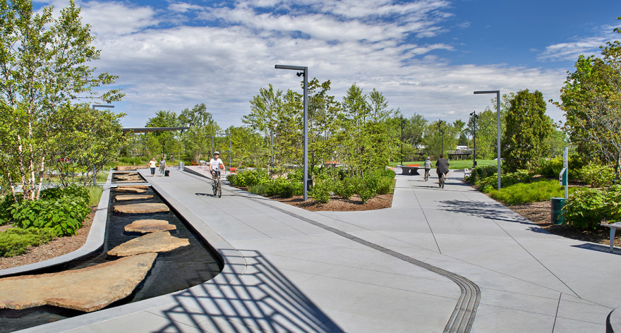 印第安纳州河滨福沃斯堡的 Promenade 公园丨Lamar Johnson Collaborative-33