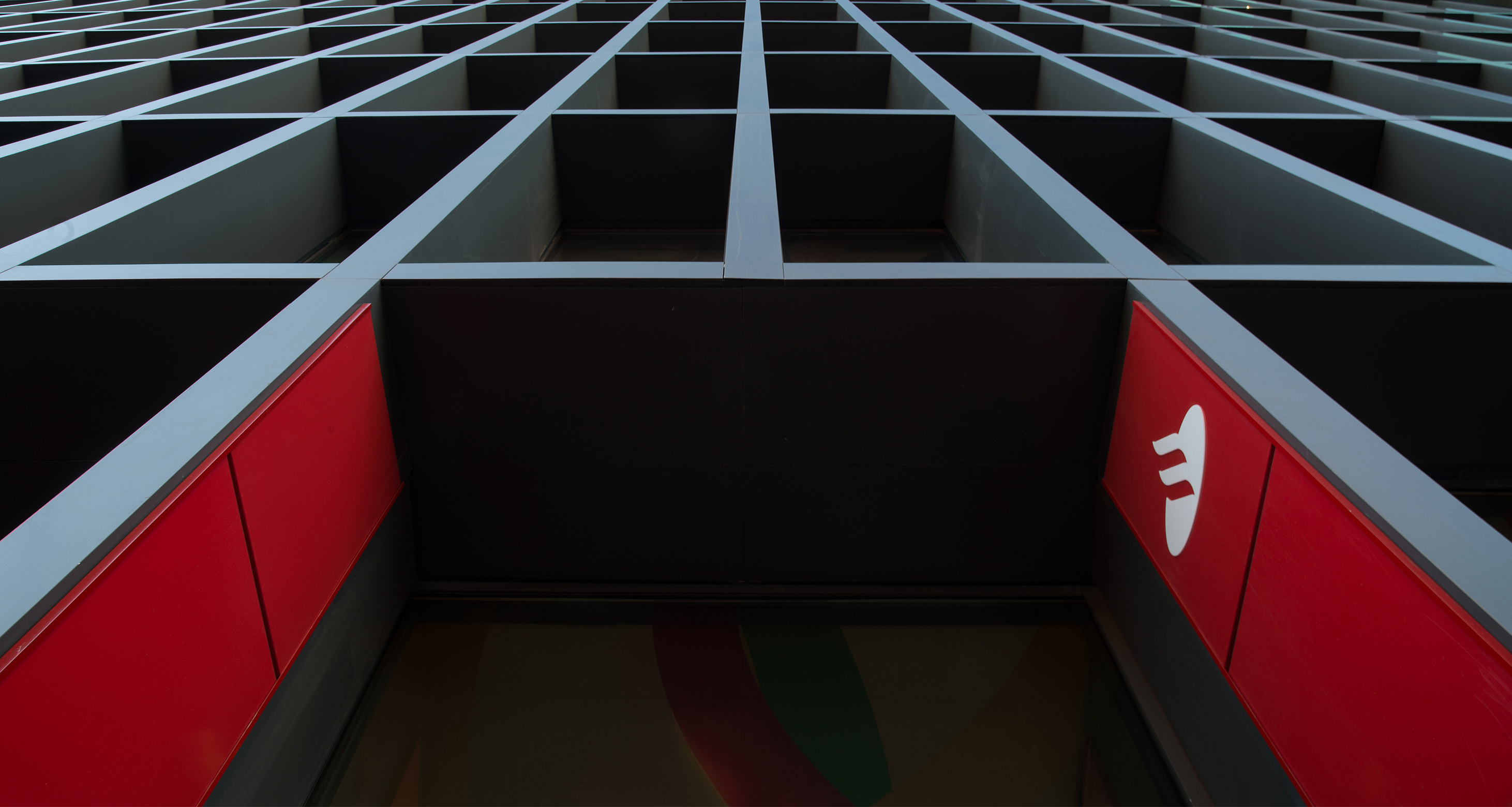 Santander 银行图形和标识设计项目丨Inplace-16