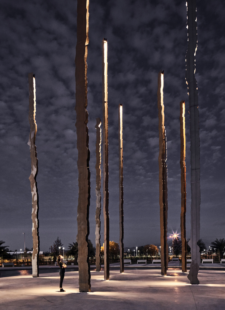 智利垂直景观公园 · 融合自然的艺术雕塑-46