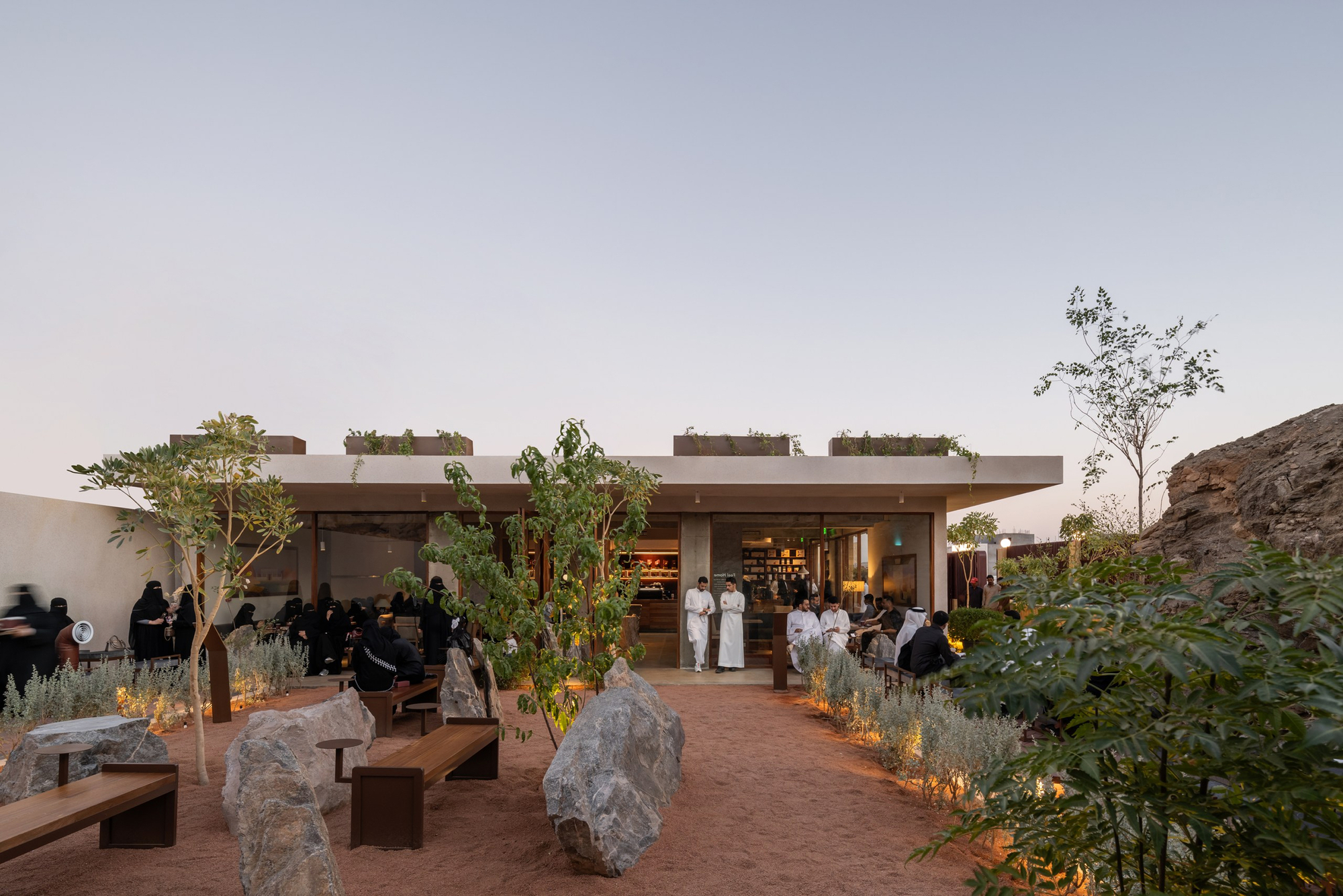 孔雀欢呼咖啡馆丨沙特阿拉伯丨movs studio-11